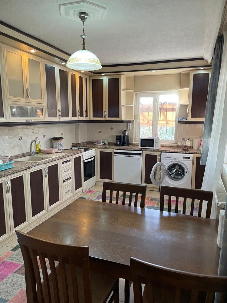 Alida Home Comfort Apartment, Garden View 25