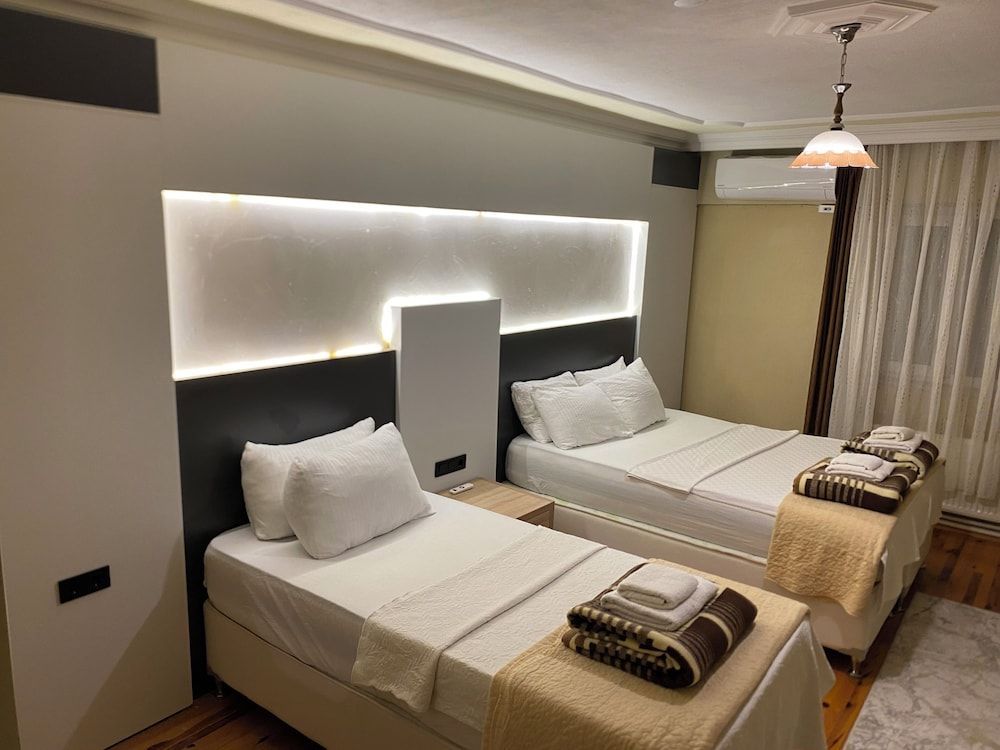 Alida Home Comfort Apartment, Garden View 22