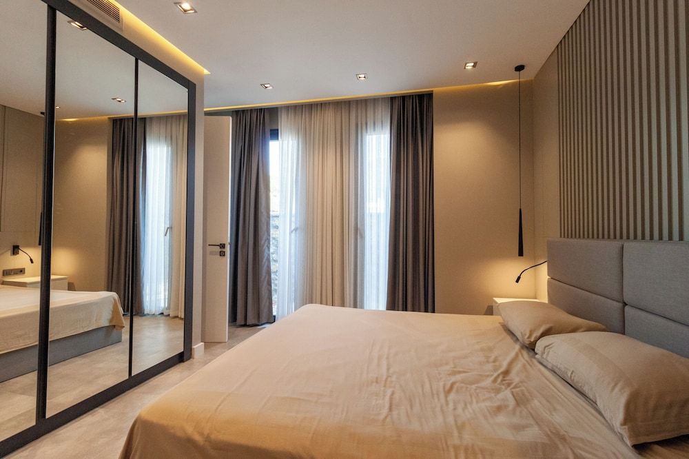 Villa Loca Luxury Villa 7