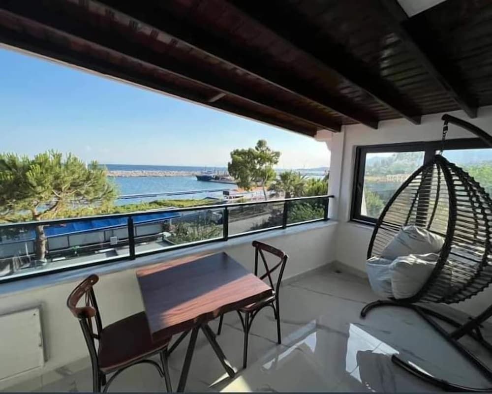 Alp Ateş Suit Deluxe Suite, Balcony, Sea View 3