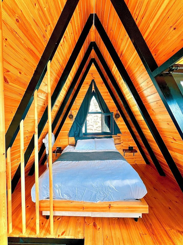 Mirana Bungalov Deluxe Bungalow, Sea View 2