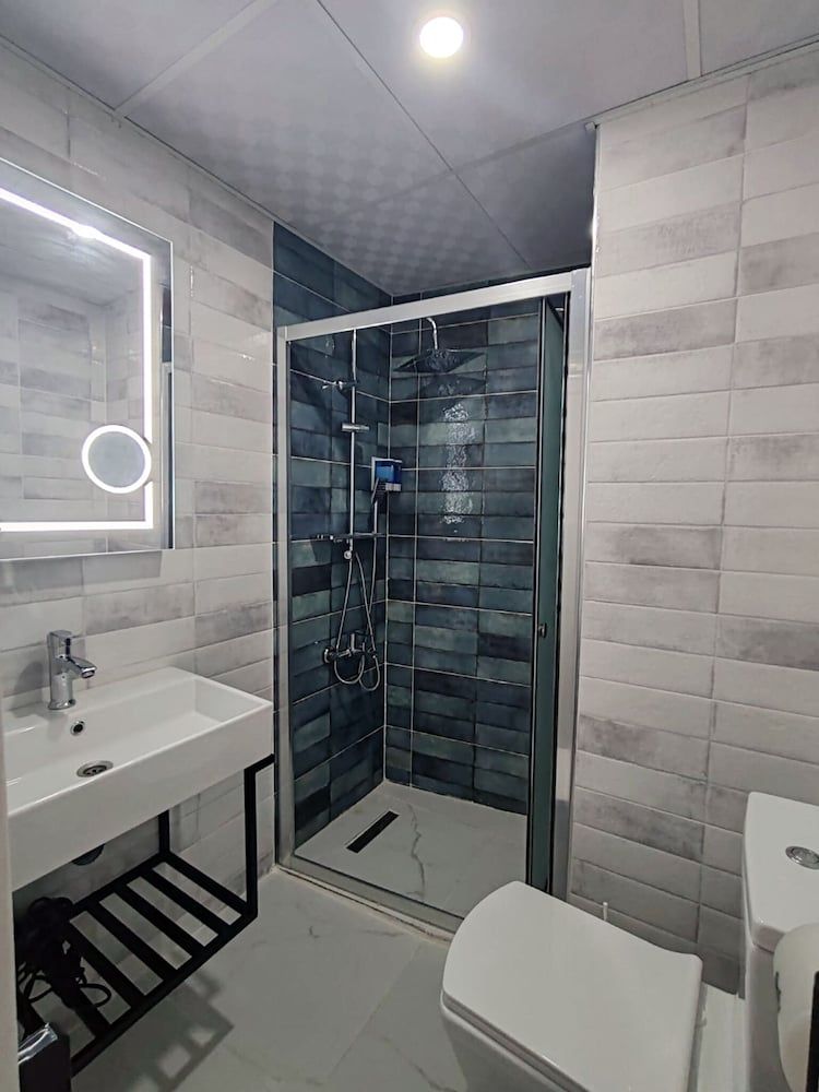 Aim Bozcaada Deluxe Triple Room 4