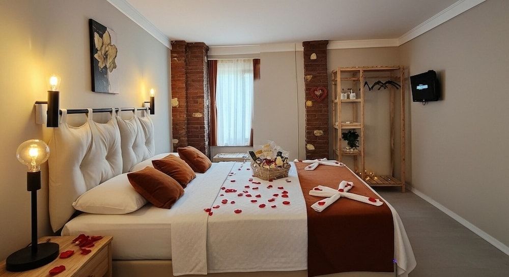 Aim Bozcaada Honeymoon Double Room 3