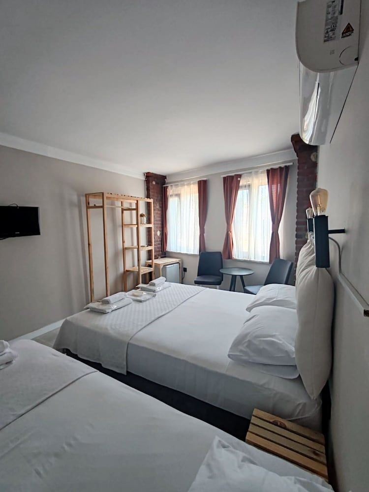 Aim Bozcaada Deluxe Triple Room 3