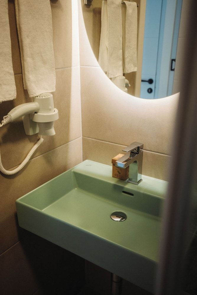 Rodones 1924 Standard Room, Garden View 8