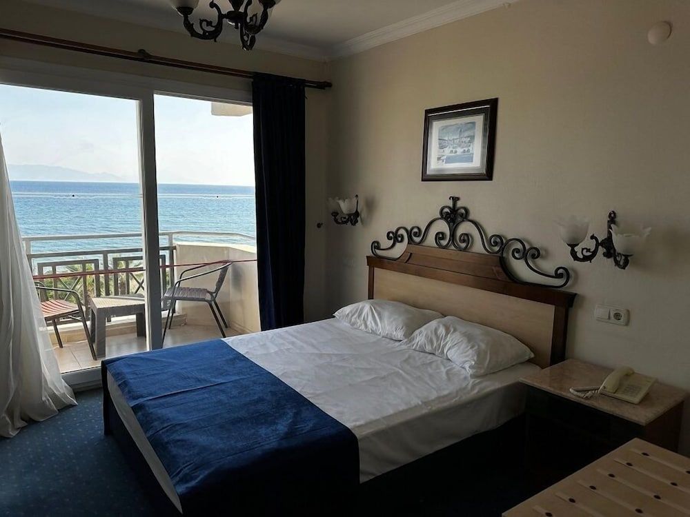 Sirius Mi Hotel Gumuldur Standart Room Balcony Sea View 3