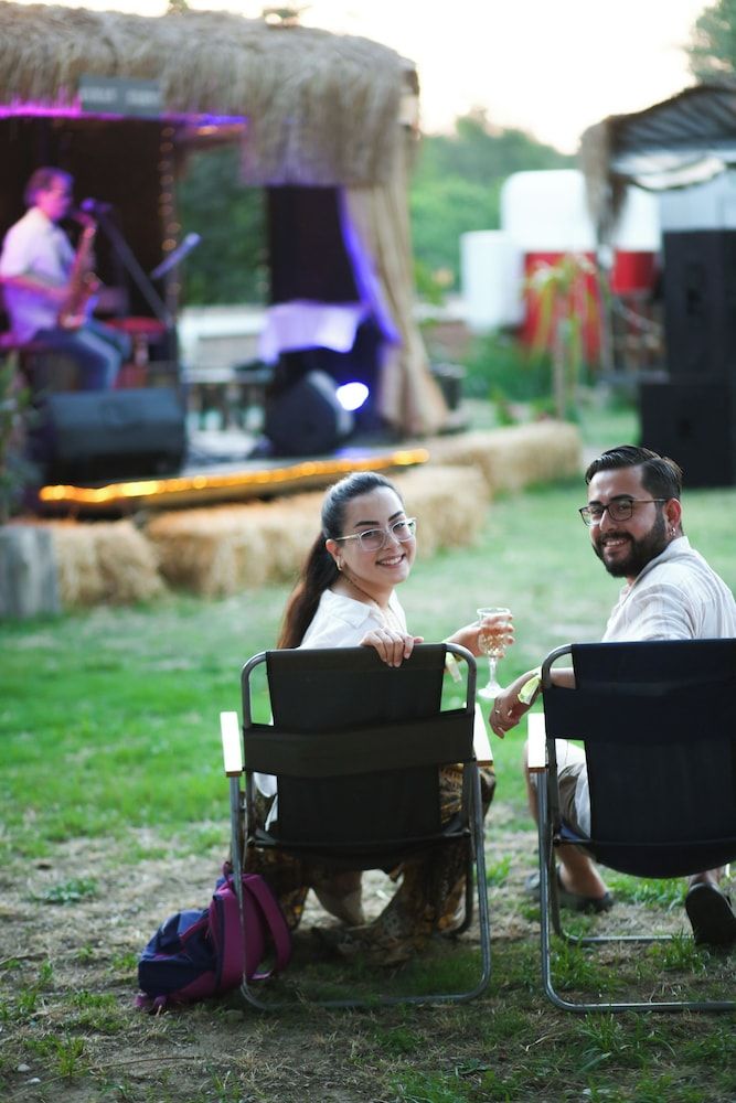 Mona Glamping Caravan Suites Standard Mobile Home, Garden View 19