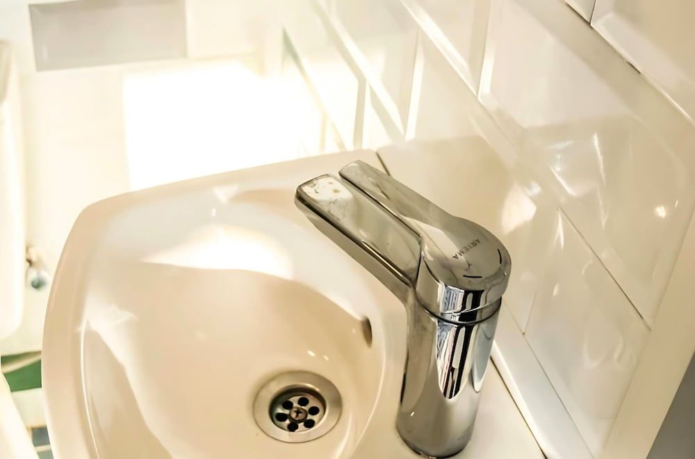 Mona Glamping Caravan Suites Standard Mobile Home, Garden View 20