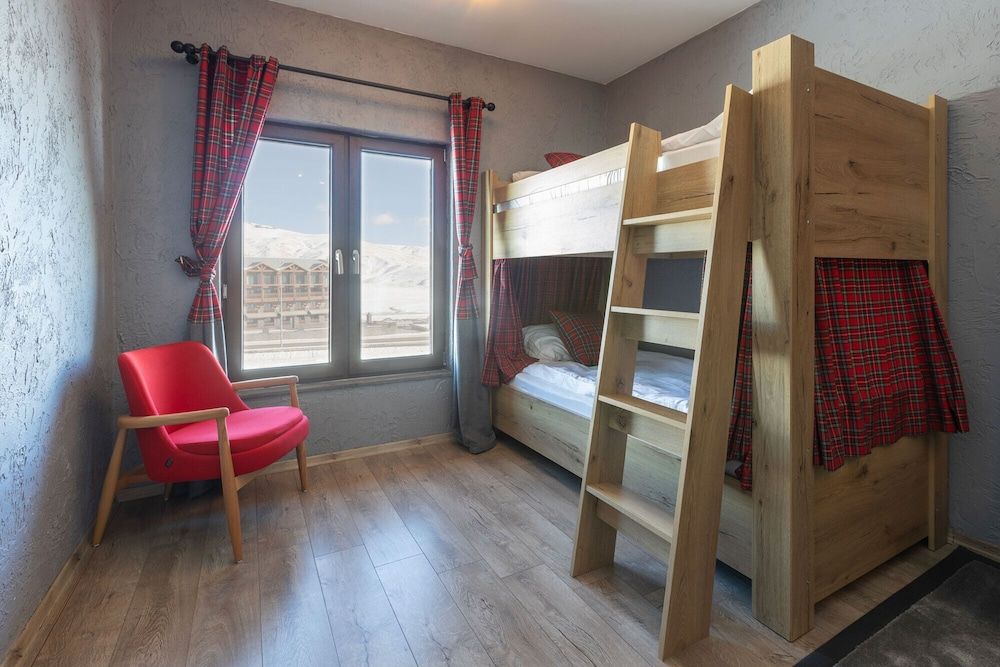 Magna Chalet Otel Standard Quadruple Room 11