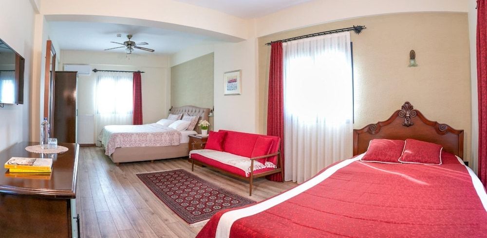 Urla Köstem Müze Otel Triple Room 6