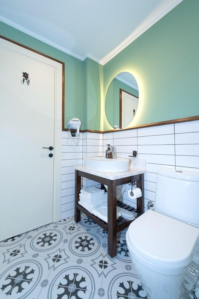 Urla Köstem Müze Otel Triple Room 10