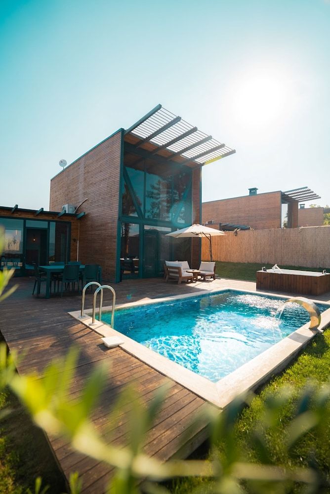 Deluxe Villa, 1 Bedroom, Lake View