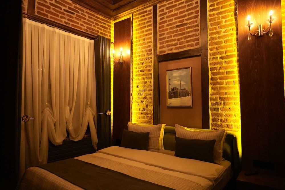 Mihman Konak Hotel Deluxe Double Room 3