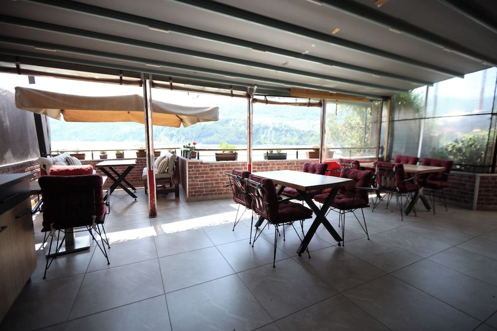 Emek Pansiyon Standard Room 9