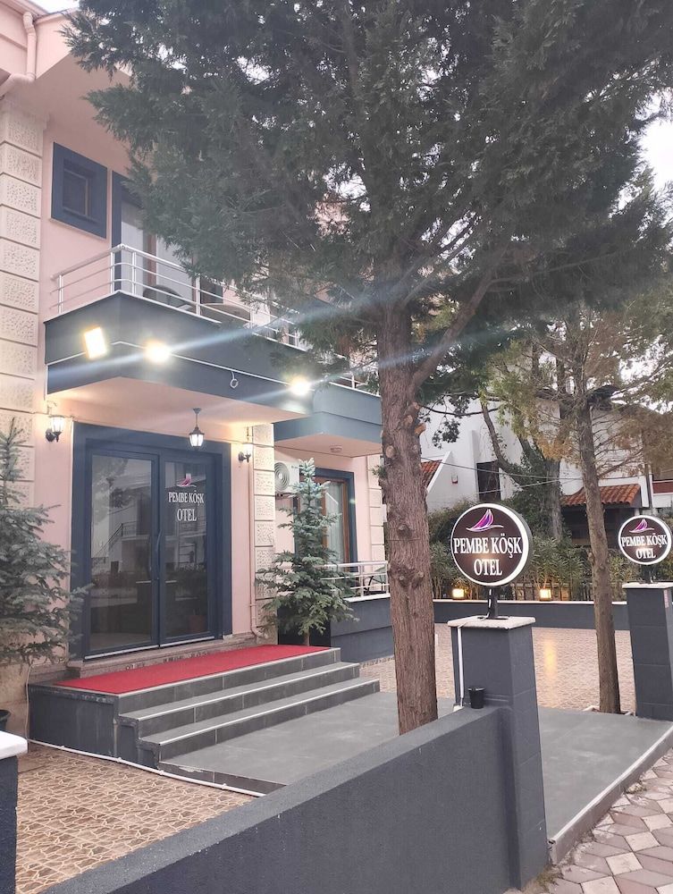 Pembe Köşk Otel