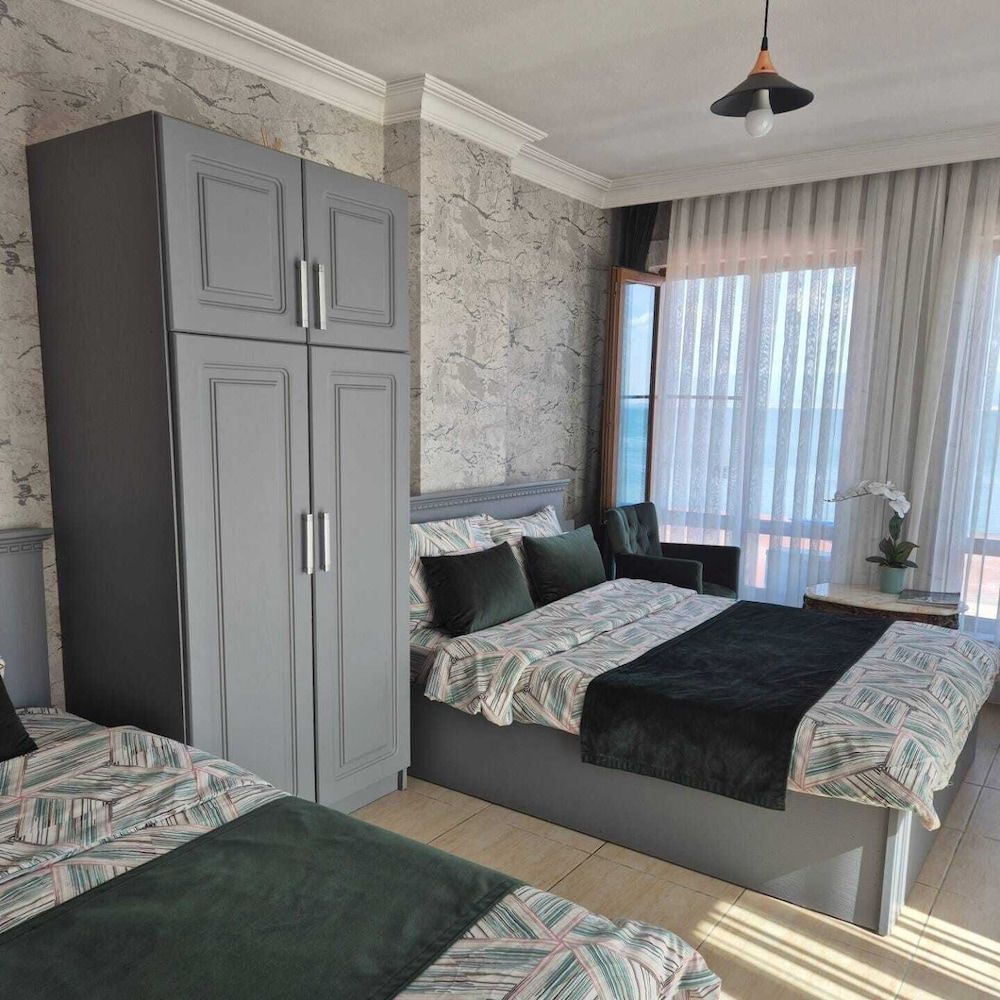 Pembe Köşk Otel