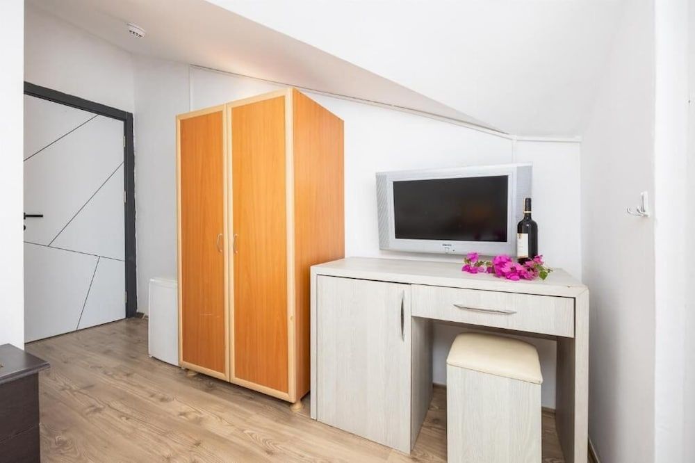 Comfort Single Room, Balcony