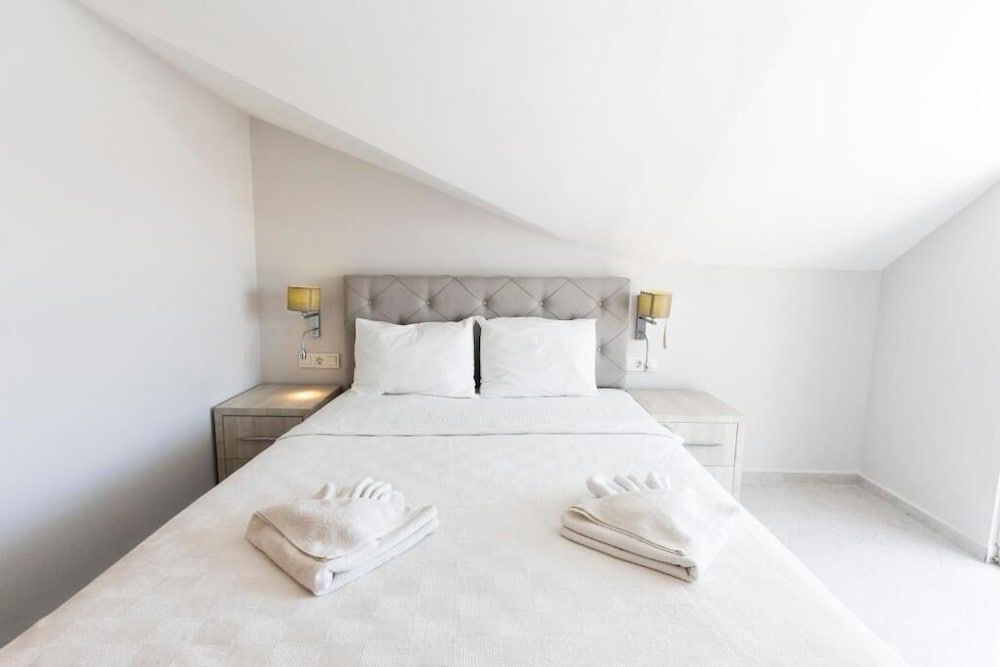 Comfort Double Room, Balcony, Pool View