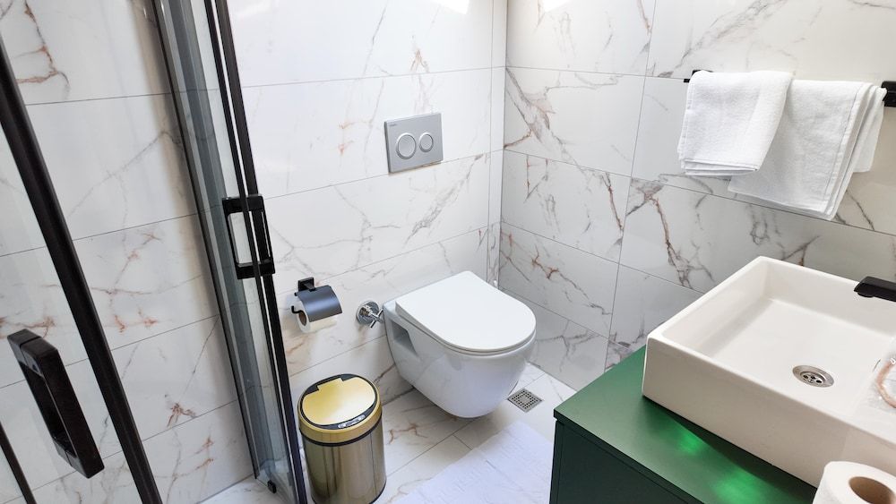 Faraza Rooms Classic Triple Room 4