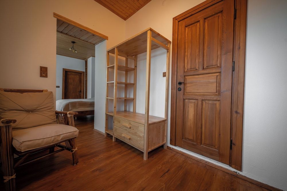 FLORA BİRGİ TAŞ KONAK Family Double Room, Mountain View 4