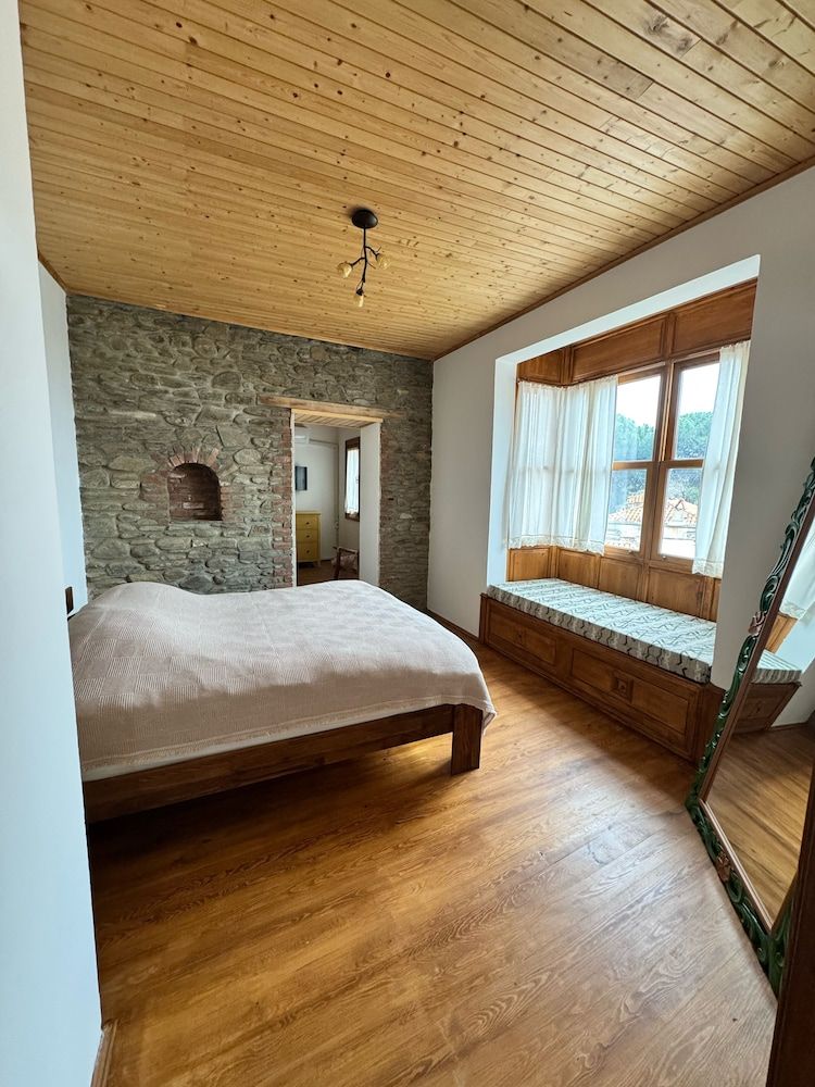 FLORA BİRGİ TAŞ KONAK Family Double Room, Mountain View 7