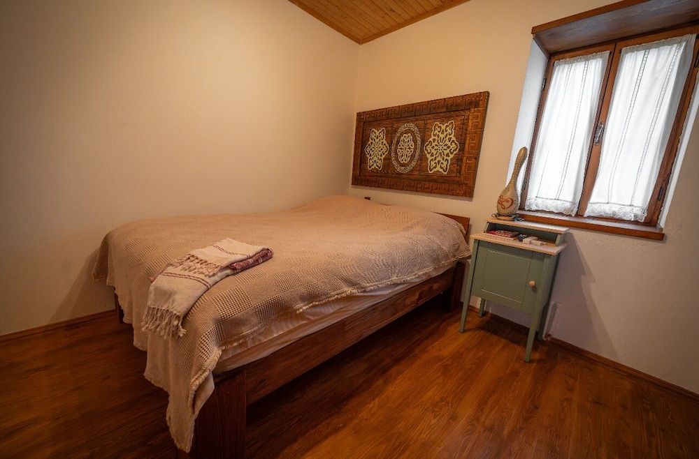 FLORA BİRGİ TAŞ KONAK Basic Room 3