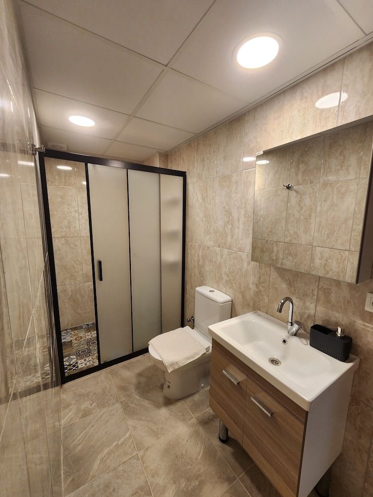 Erdem Ciftligi Ephesus Arena Quadruple Room, Garden View 8