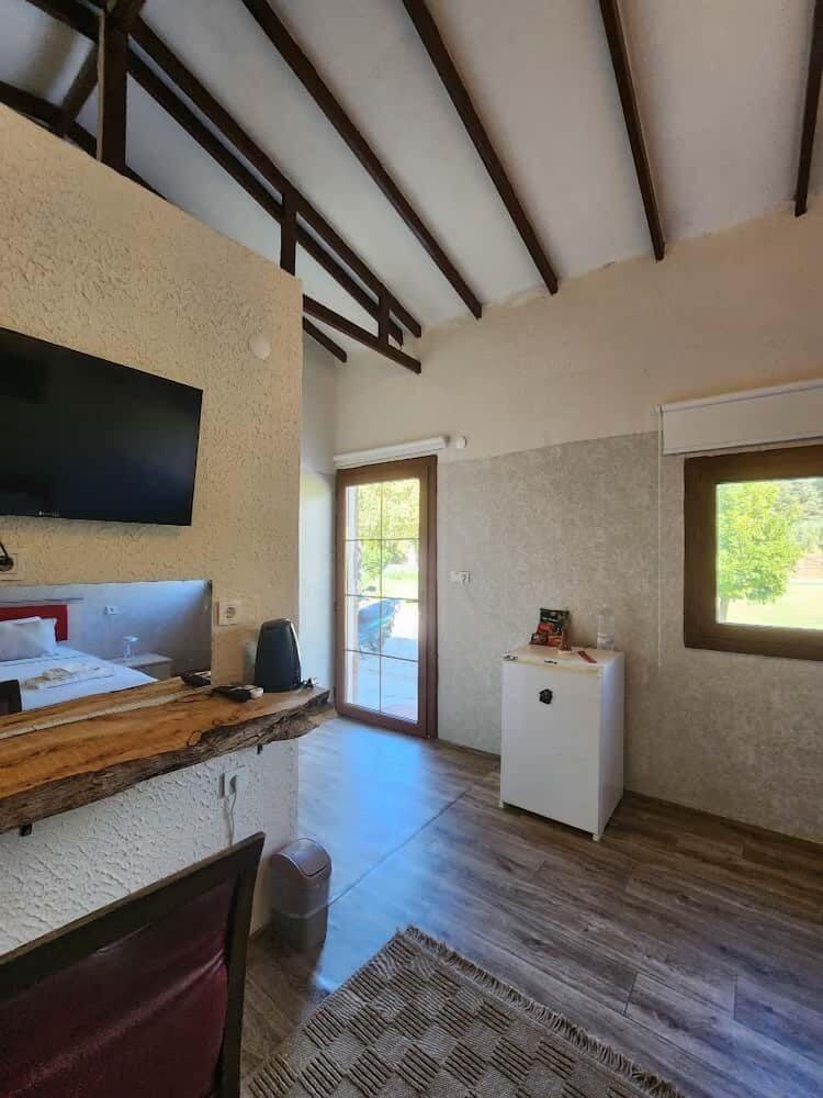 Erdem Ciftligi Ephesus Arena Double Room, Garden View 8