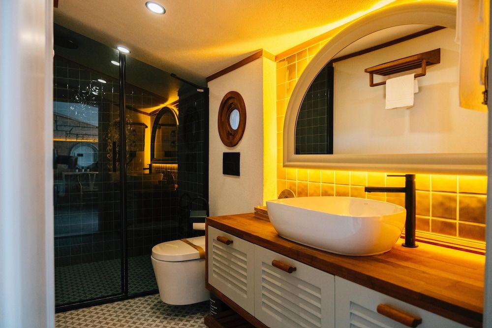 ACC Olives Hotel & Restaurant Superior Room, Balcony, Mountain View 6