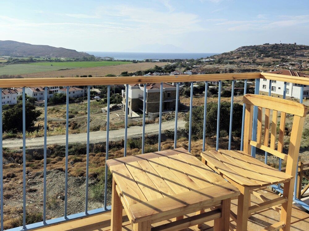 Fengari Ada Evi Triple Room, Balcony, Sea View 8