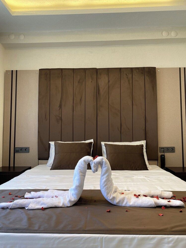 Doğal Termal Suit Junior Condo 6