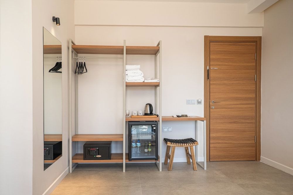 Bade Gölcük Family Suite, Balcony, Lake View 5