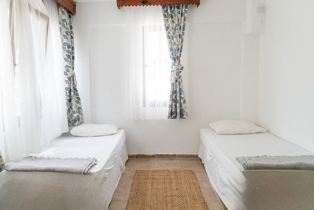 ESEN APART Apartment, Garden View 4