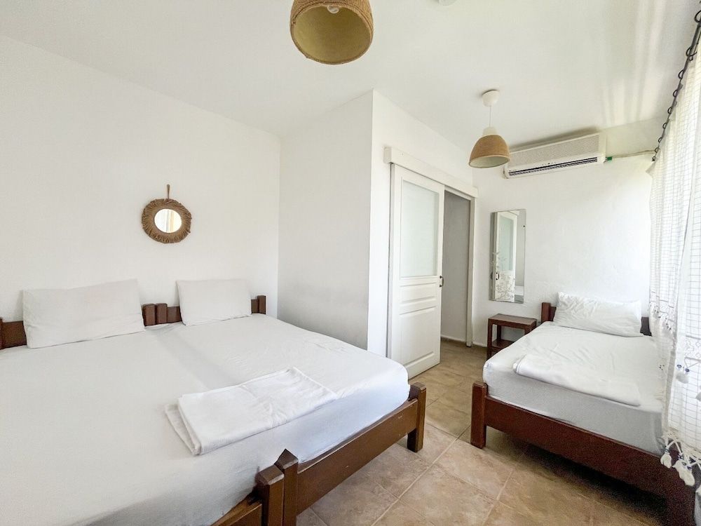 ESEN APART Condo, Garden View 2