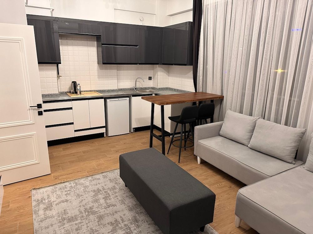 Başaran Rezidans & Otel Deluxe Suite, 1 Queen Bed, Smoking, Balcony 4