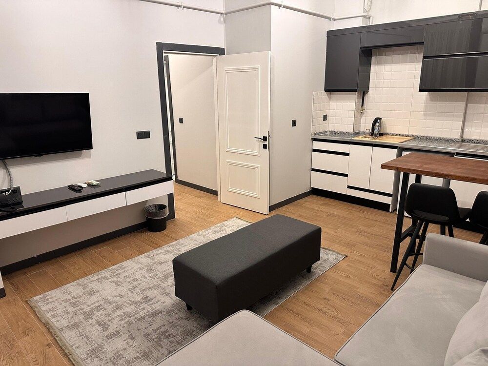 Başaran Rezidans & Otel Deluxe Suite, 1 Queen Bed, Smoking, Balcony 7