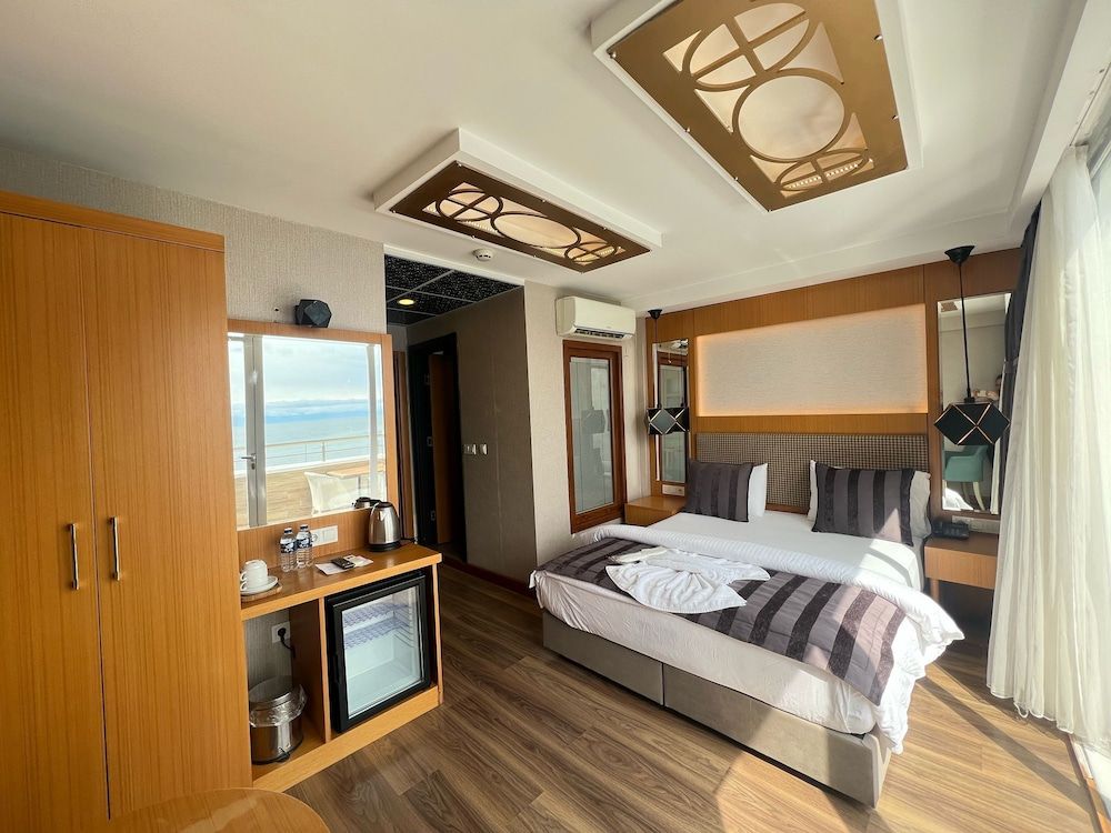 The Port Rooms Standard Double Room, Balcony, Sea View 4