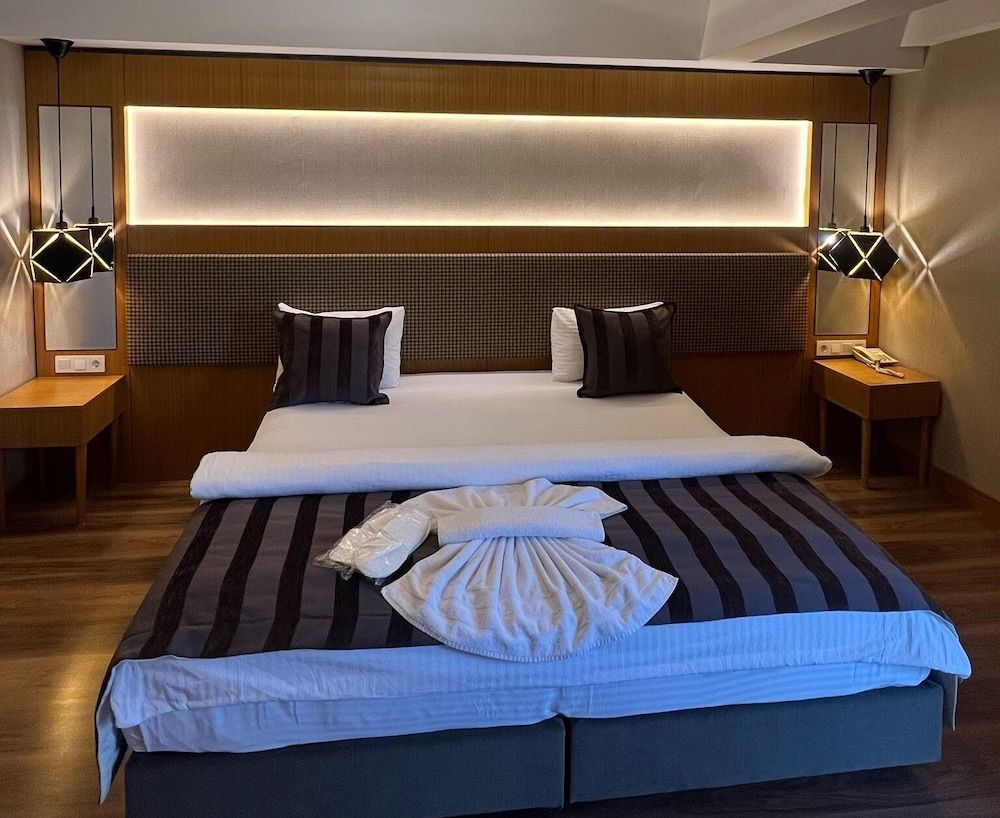 The Port Rooms Standard Double Room 3