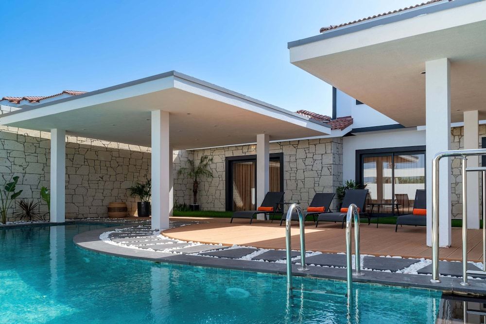 Luxury Villa, Sea View