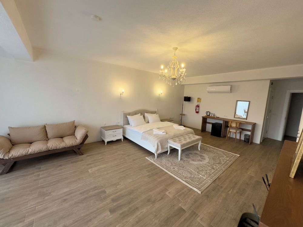 Bona Dea Butik Otel Elite Room, 1 King Bed, Fireplace, Mountain View 4