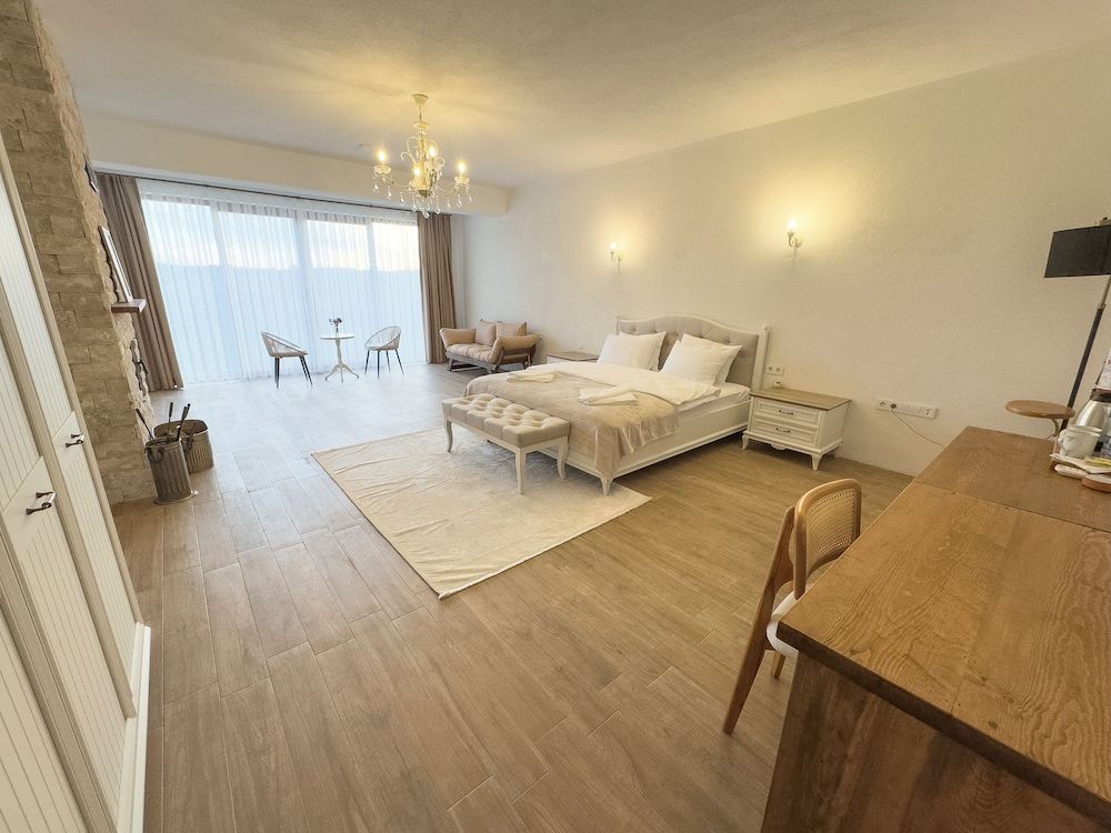 Bona Dea Butik Otel Elite Room, 1 King Bed, Fireplace, Mountain View 5