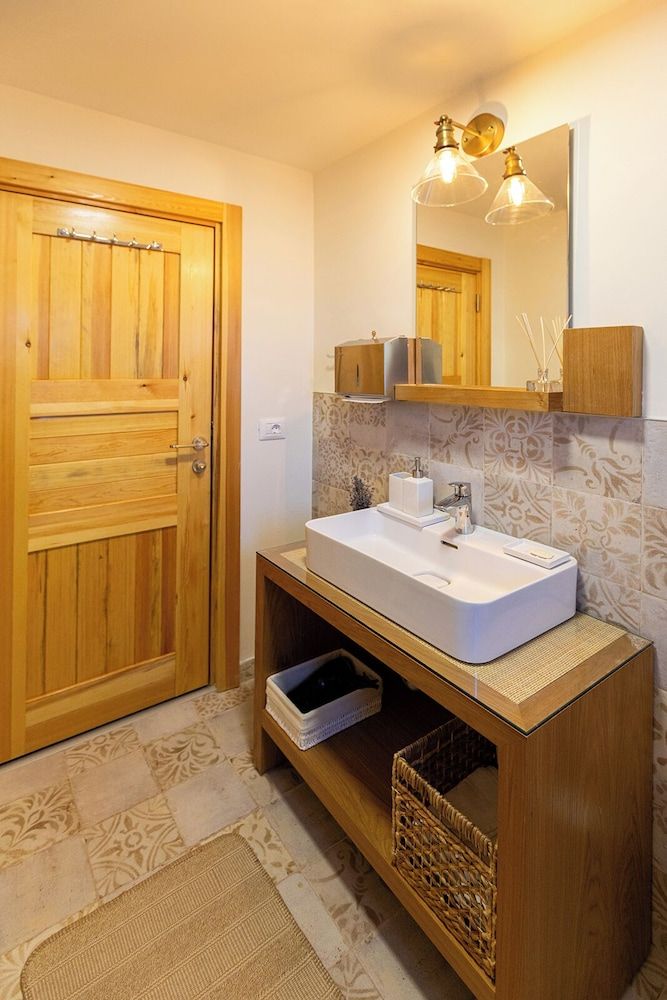 Ida Trio Double Room - Partial Sea View 18