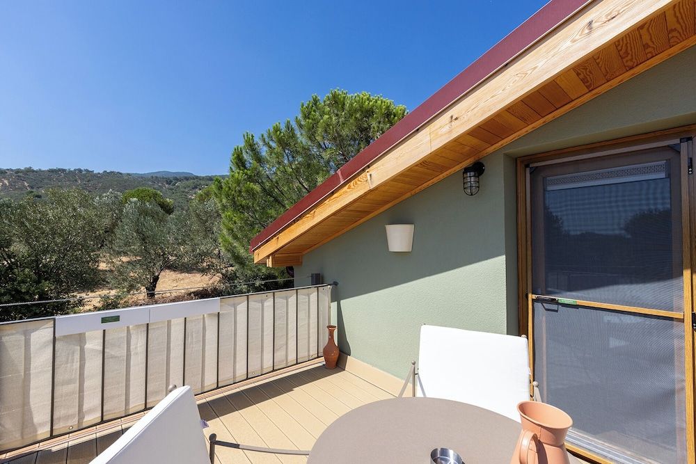 Ida Trio Double Room - Partial Sea View 15