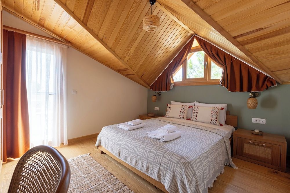 Ida Trio Double Room - Partial Sea View 3