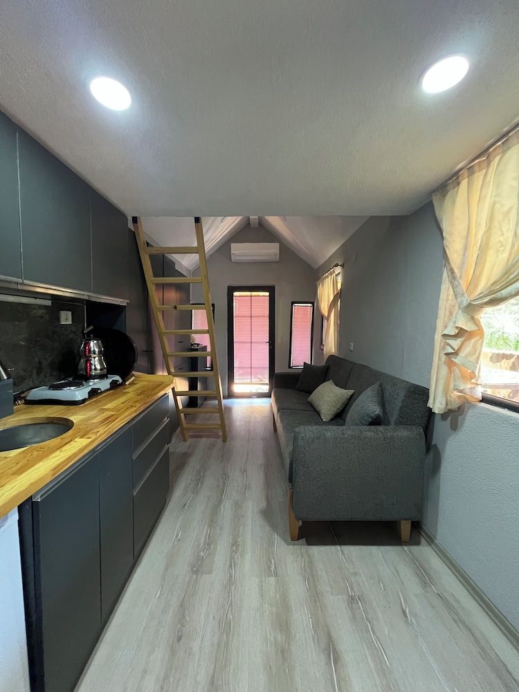 EHLI BUNGALOV Panoramic Bungalow 2