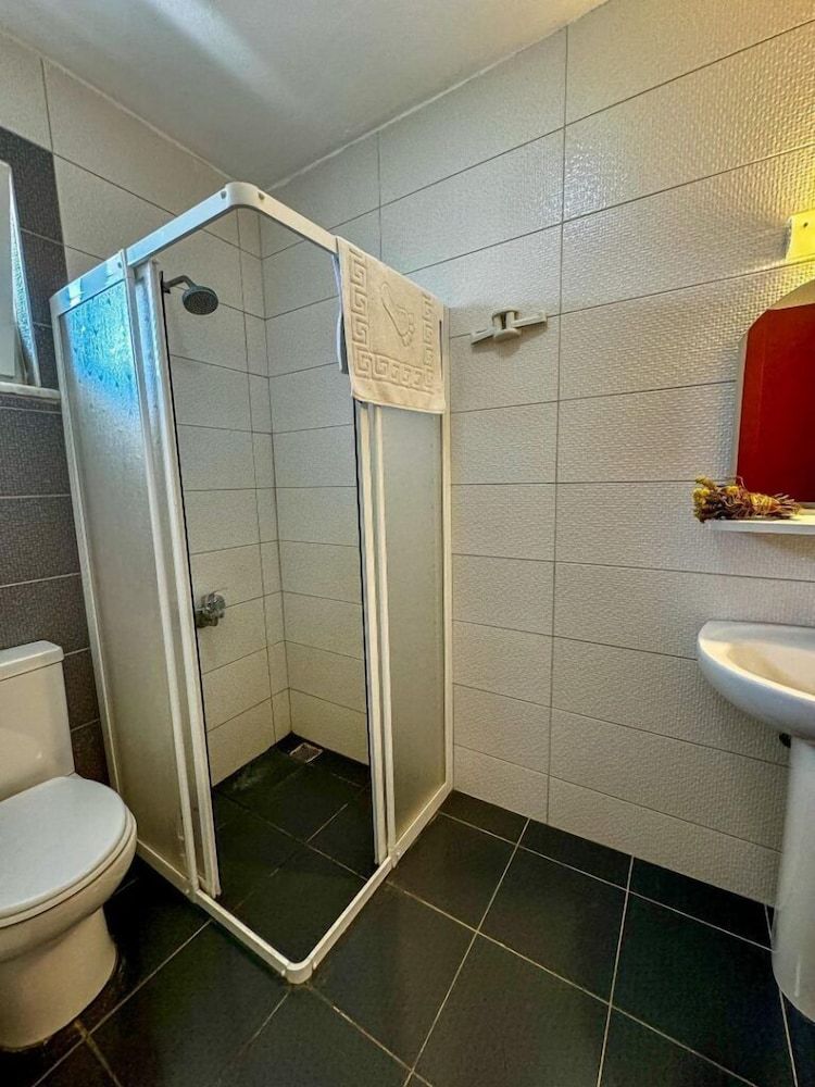 Ergül Motel Double Room, Balcony, Garden View 4