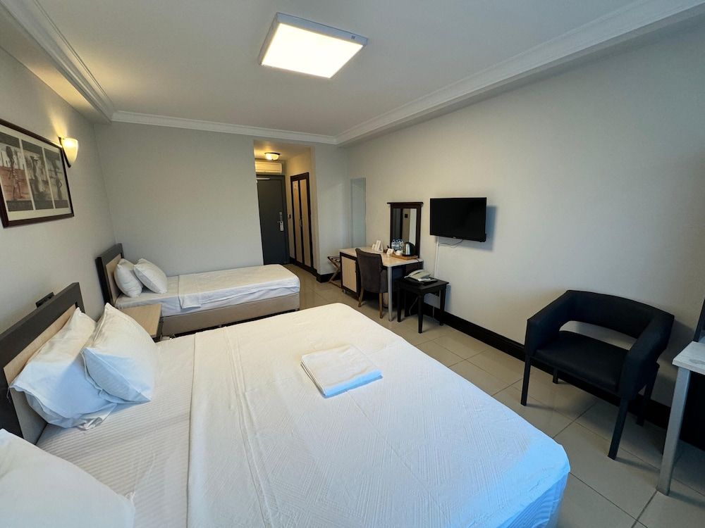 THE ONE HOTEL Twin Room 6