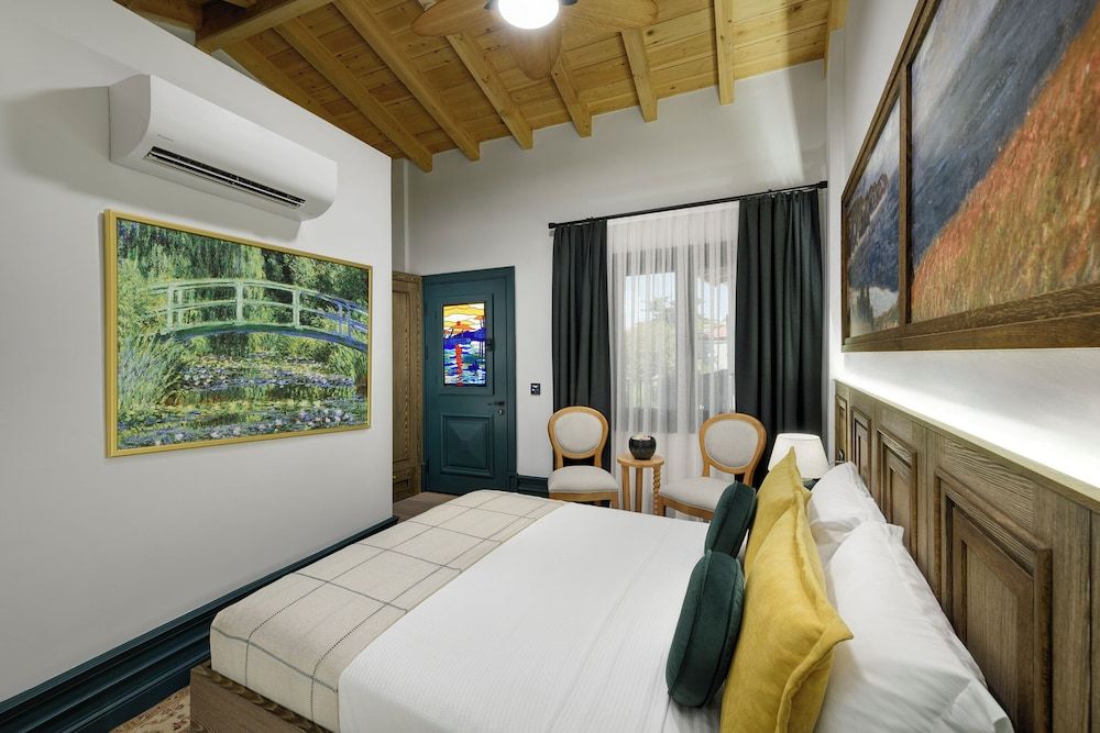 Tinspiro Alaçatı Deluxe Double Room 2