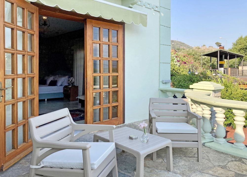 Portofino Boutique Hotel Deluxe Room, River View 15