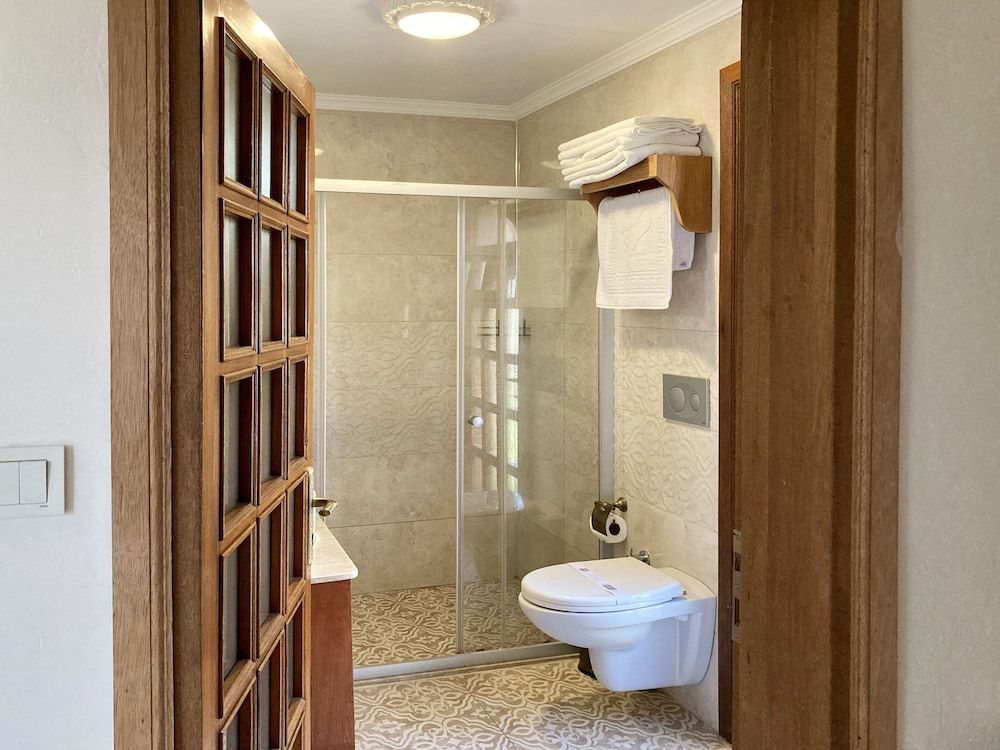 Portofino Boutique Hotel Deluxe Room, River View 23